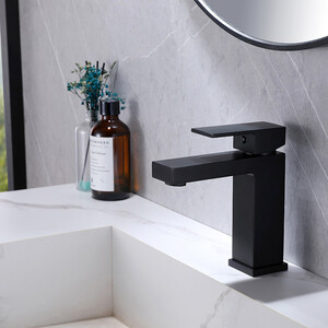 Смеситель для раковины Abber Daheim черный матовый (AF8210B)