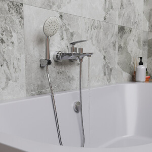 Смеситель для ванны Mixline ML21-01 хром (4610211000391)