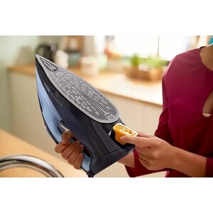 Утюг Philips DST7041/20 Azur