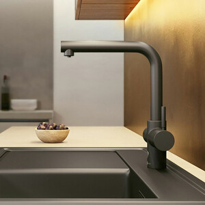 Смеситель для кухни InSinkErator AquaHot с системой мгновенного приготовления кипяченой воды, черный матовый (F-4N1L-BV)