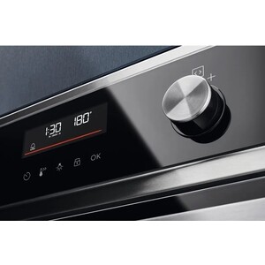 Электрический духовой шкаф Electrolux EOF6P76BX