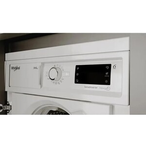 Встраиваемая стиральная машина Whirlpool BI WDWG 961485 EU
