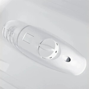 Холодильник Hyundai CC2054WT