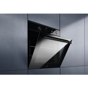 Электрический духовой шкаф Electrolux EOC6P77H