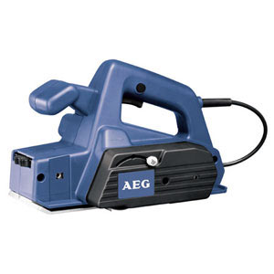 Электрорубанок AEG HBE 800