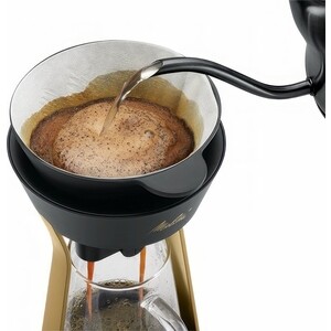 Капельная кофеварка Melitta Amano черный с золотом