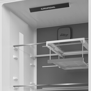 Холодильник Grundig GKPN669307FB, No Frost, черный сапфир