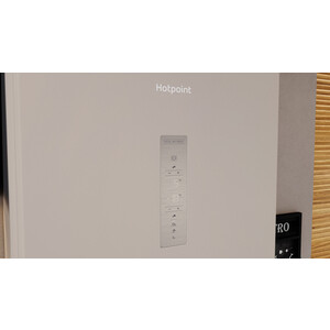 Холодильник Hotpoint HT 7201I BZ O3