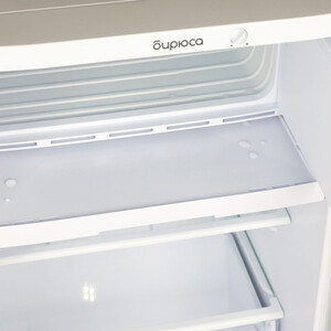 Холодильник Бирюса 408