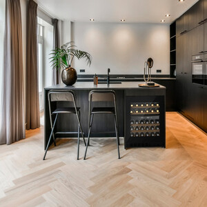 Встраиваемый винный шкаф Caso WineDeluxe WDU 36