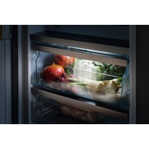 Встраиваемый холодильник Miele K 7777 B