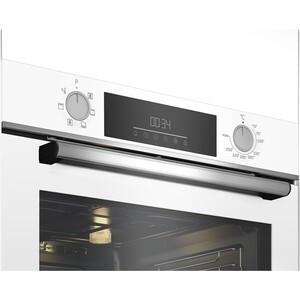 Электрический духовой шкаф Beko BIOC1431KWNC