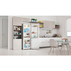 Холодильник Indesit ITS 5181I W