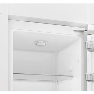 Встраиваемая морозильная камера Hotpoint HBTF 18I