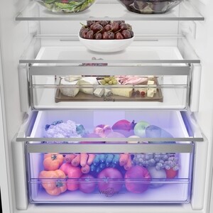 Встраиваемый холодильник Hotpoint HSBT 18