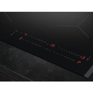 Индукционная варочная панель AEG TO64IC0SFB