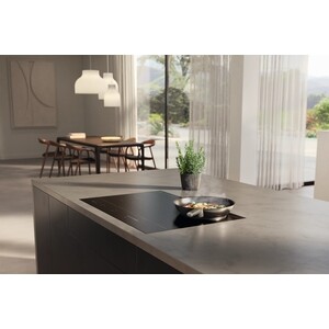 Индукционная варочная панель Miele KM 7576 FL