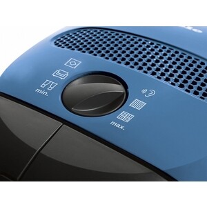 Пылесос с мешком Miele Classic C1 Tech blue