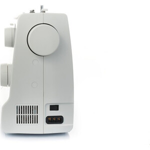 Швейная машина Chayka 142 М