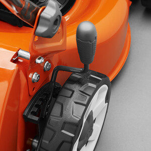 Газонокосилка бензиновая Husqvarna LC 140SP