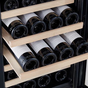 Винный шкаф Libhof AM-28