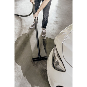 Пылесос с мешком Karcher WD 3 S V-17/4/20 (1.628-135.0)