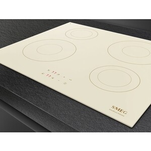 Индукционная варочная панель Smeg SI2641DP
