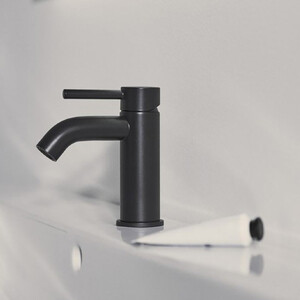 Смеситель для раковины Ideal Standard Ceraline черный шелк (BC268XG)