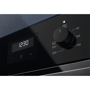 Электрический духовой шкаф Electrolux EOD3C70TK