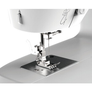 Швейная машина NECCHI 2522