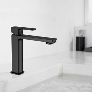 Смеситель для раковины Vincea Next черный (VBF-1N1MB)