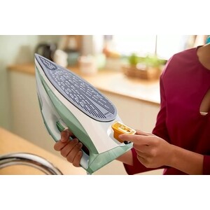 Утюг Philips DST7012/70 Azur