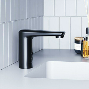 Смеситель для раковины Damixa Jupiter черный матовый (770290300)