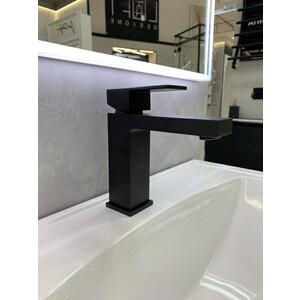 Смеситель для раковины Timo Selene черный (2061/03F)