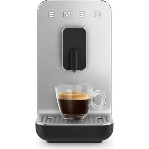 Кофемашина автоматическая Smeg BCC11BLMEU