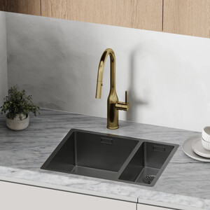 Смеситель для кухни Sancos Grand с вытяжным изливом, брашированное золото (SC4002BG)