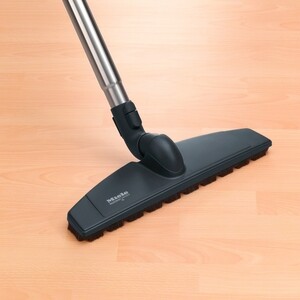 Пылесос с мешком Miele Complete C3 Parquet Celebration Obsidian black