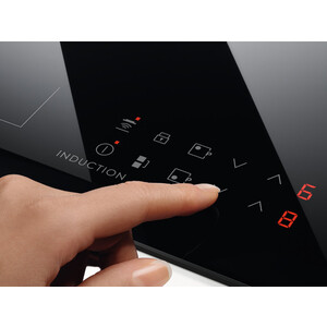 Индукционная варочная панель Electrolux LIR60430