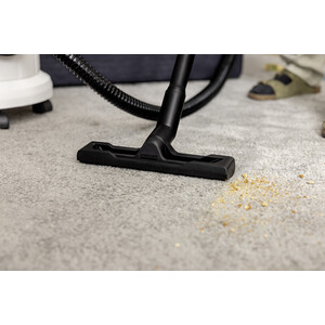Пылесос моющий Karcher SE 4 белый/черный (1.081-150.0)