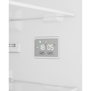 Встраиваемый холодильник Weissgauff WRKI 178 NFM