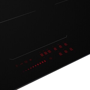 Индукционная варочная панель DeLonghi SLI 906 RUS