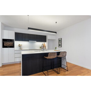 Встараиваемый винный шкаф LaSommeliere LSBI28B