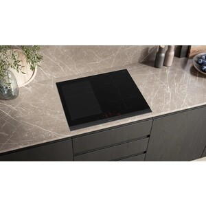 Индукционная варочная панель Siemens EX675HEC1E