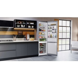 Холодильник Hotpoint HT 6200 S