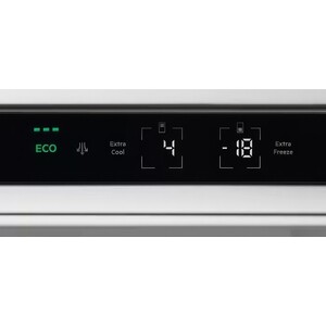 Встраиваемый холодильник Electrolux KNP7TE75S
