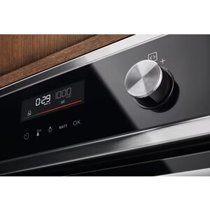 Электрический духовой шкаф Electrolux EVL6E49X