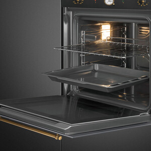 Электрический духовой шкаф Smeg SFP68C1TAO