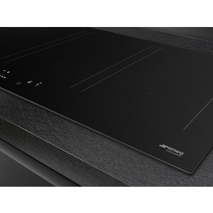 Индукционная варочная панель Smeg SIM3964N