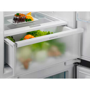 Встраиваемый холодильник Electrolux E7TNGE18S