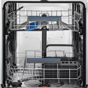 Посудомоечная машина Electrolux ESA47210SW